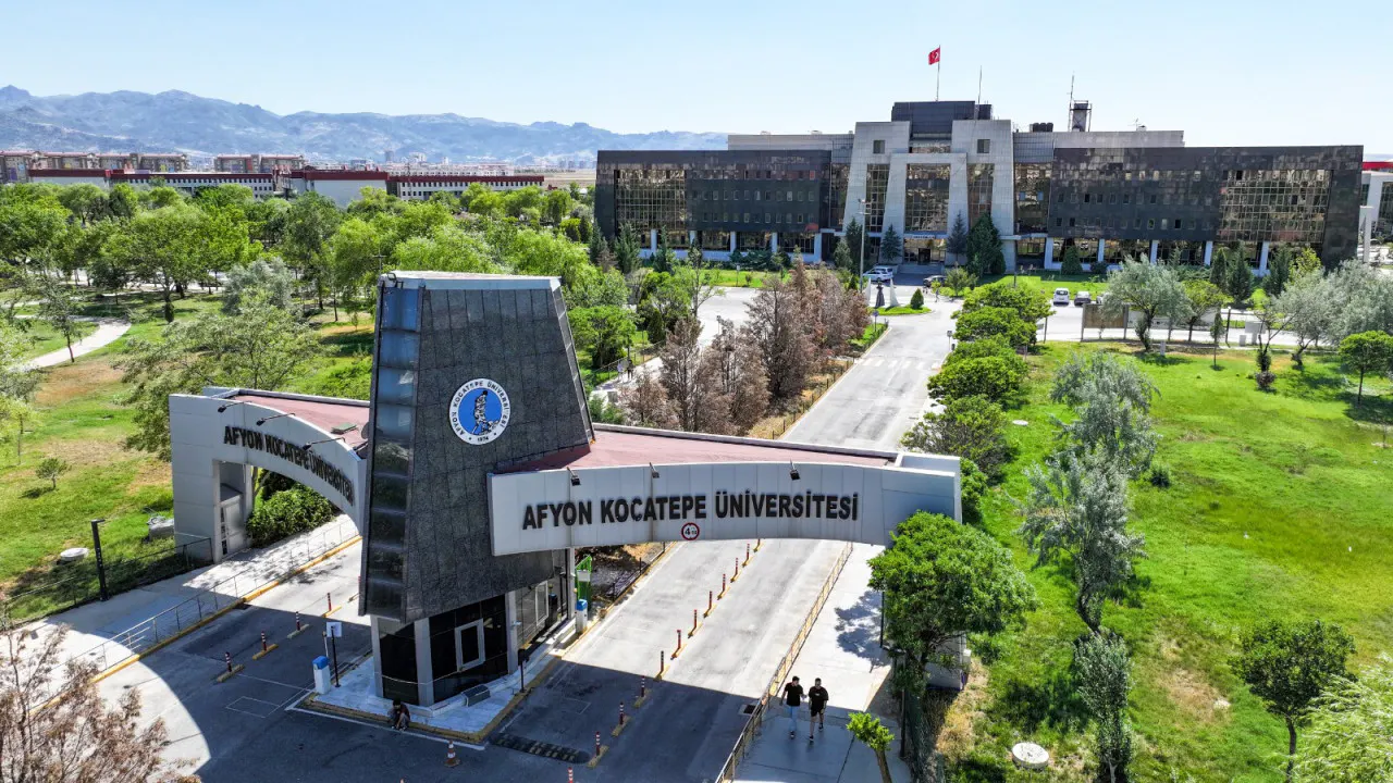 AFYONKARAHİSAR ÜNİVERSİTELERİ YKS TABAN PUANLARI VE ÖSYM BÖLÜMLER LİSTESİ 2026 || YKS 150, 160, 170, 180, 190, 200, 210, 220, 230, 240, 250, 260, 270, 280, 290, 300, 310, 320, 330, 340, 350, 360, 370, 380, 390, 400 puanla Afyonkarahisar'da nereye, 2 ve 4 yıllık hangi bölümlere gidilir? TYT, AYT Afyonkarahisar devlet üniversiteleri listesi