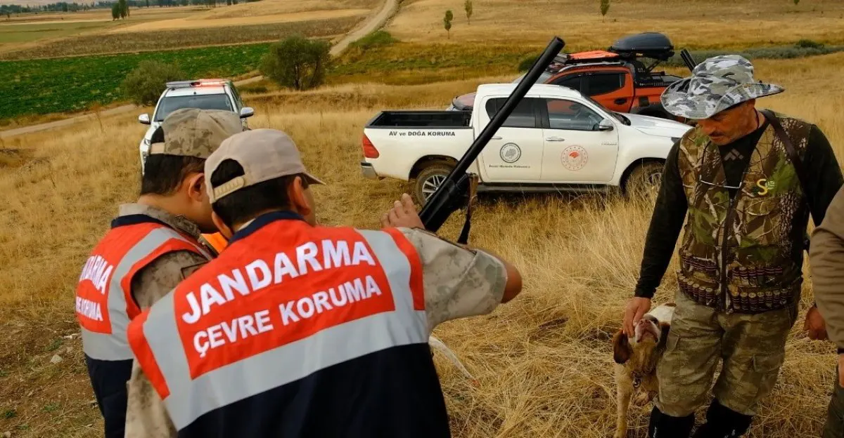 Bayburt'ta kaçak avcılığa drone ile denetim
