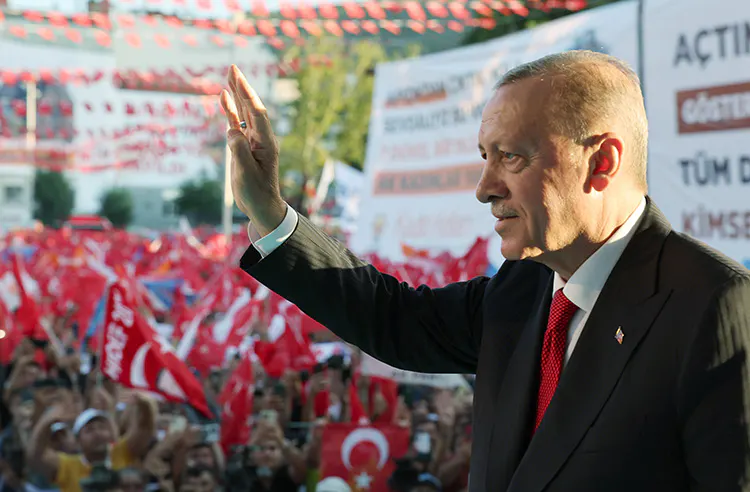 Cumhurbaşkanı Erdoğan: Sandıktan çıkamayacaklarını anlayanlar, umutlarını bayat senaryolara bağlamış durumdalar