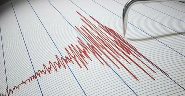 Deprem bölgesinde 4 dakikada bir artçı sarsıntı yaşanıyor