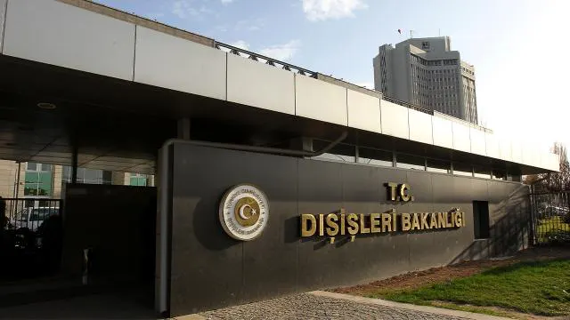 Dışişleri'nden Macron'a tepki