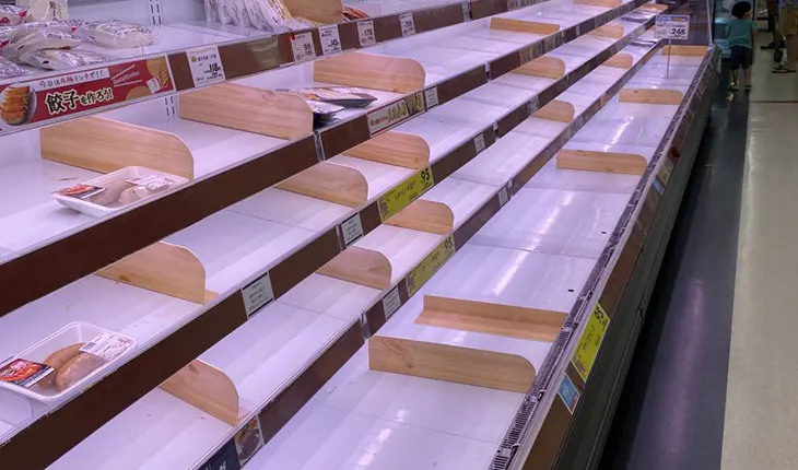 Japonya’da tayfun alarmı: Market rafları boşaldı