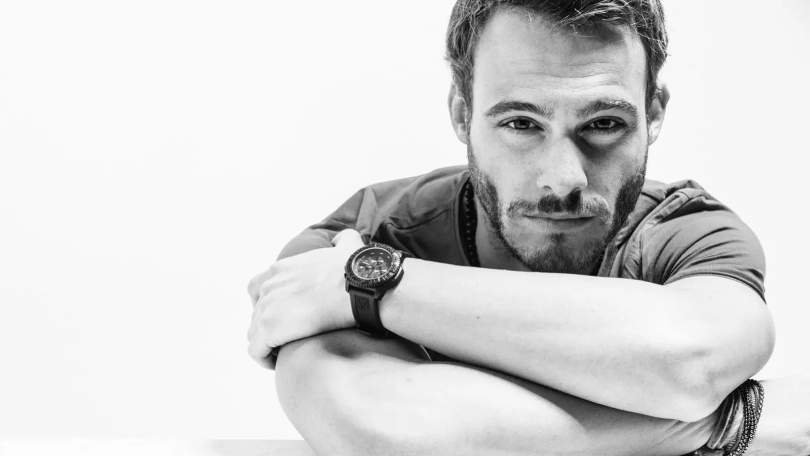 Kerem Bürsin’in yeni filmi bayramdan sonra çekime giriyor! İşte muazzam oyuncu kadrosu...