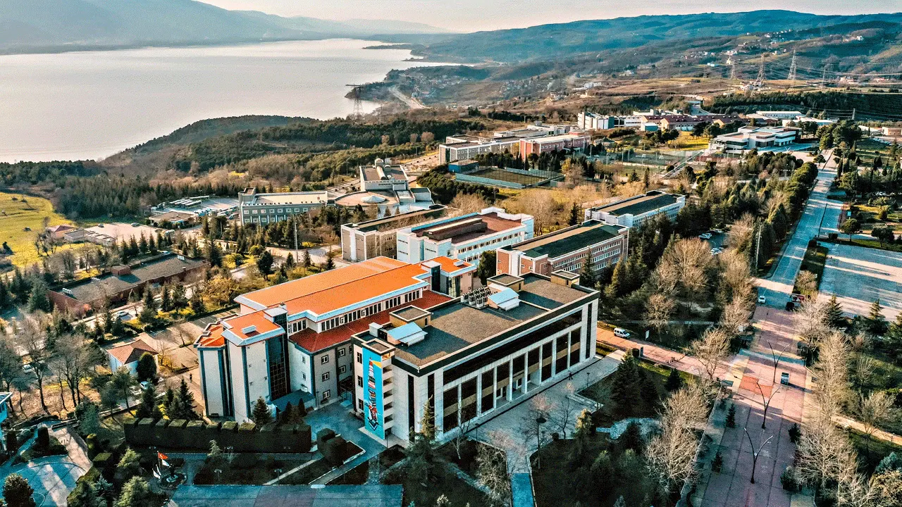 SAKARYA ÜNİVERSİTELERİ YKS TABAN PUANLARI VE ÖSYM BÖLÜMLER LİSTESİ 2026 || YKS 150, 160, 170, 180, 190, 200, 210, 220, 230, 240, 250, 260, 270, 280, 290, 300, 310, 320, 330, 340, 350, 360, 370, 380, 390, 400 puanla Sakarya'da nereye, 2 ve 4 yıllık hangi bölümlere gidilir? TYT, AYT Sakarya devlet üniversiteleri listesi