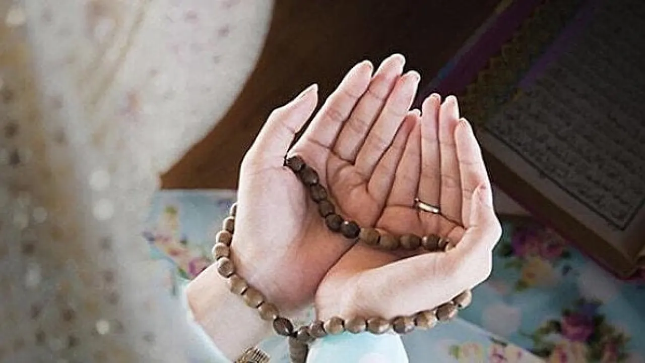 Sizinle Uğraşan Birinden Kurtulmak İçin Dua! Birinden Sonsuza Kadar Kurtulma Duası! Tehlikeli İnsanlardan Korunma Duası