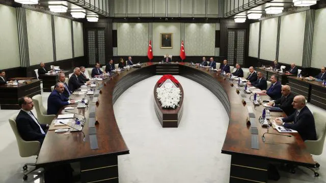 Yılın ilk kabinesi bugün toplanacak