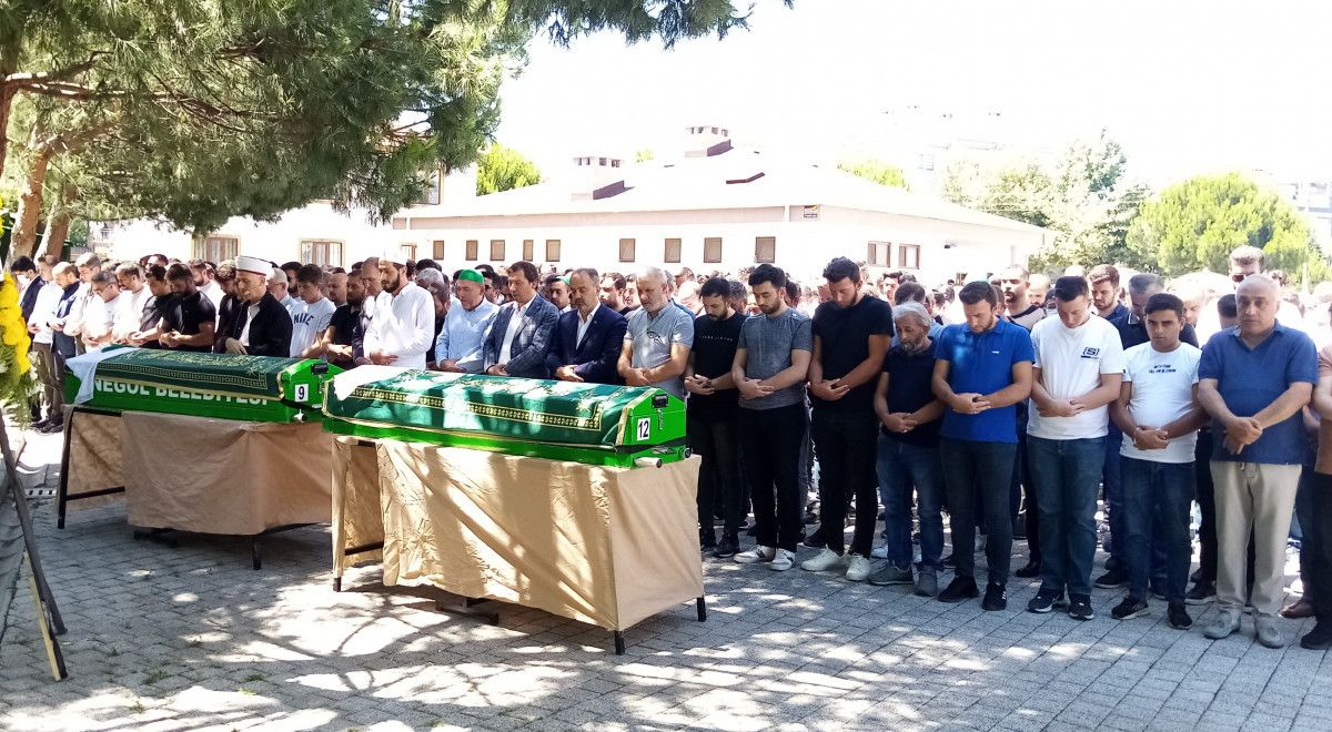  Bolu'da feci kaza: Paylaşım yaptıktan 2 dakika sonra kazada can verdiler