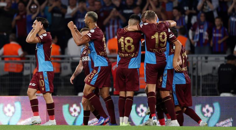 Turkcell Süper Kupa Trabzonspor'un!