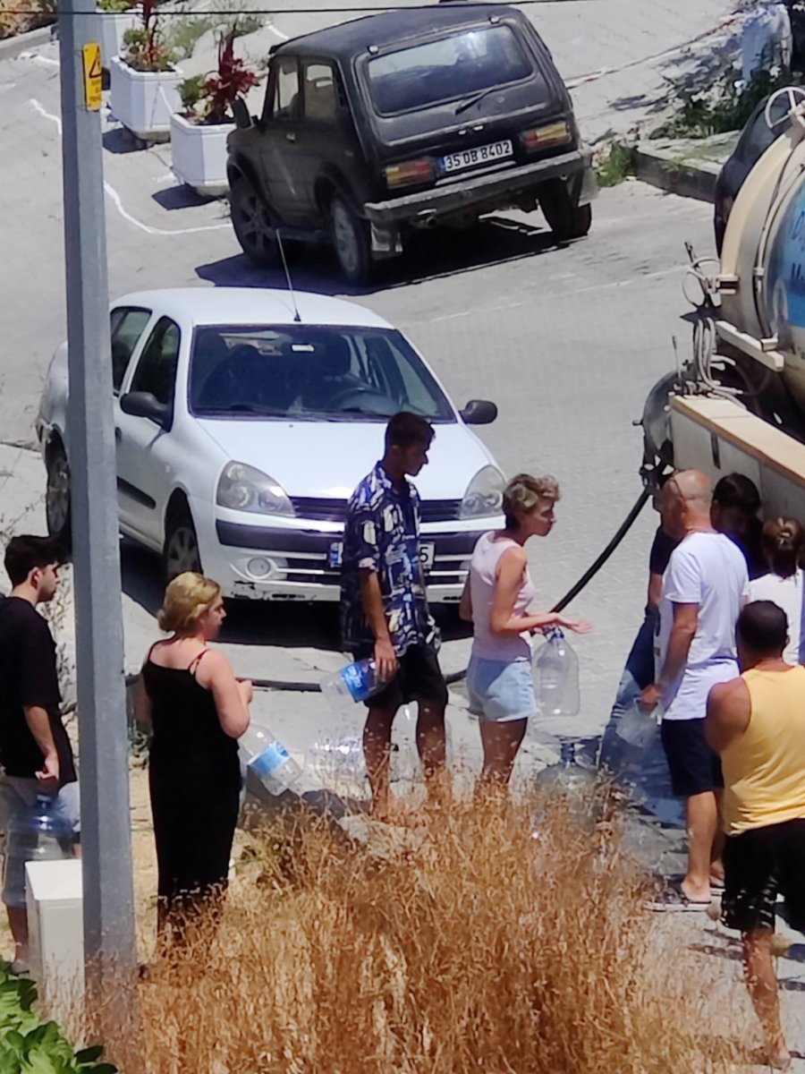  İzmir'de suya zam yapıldı