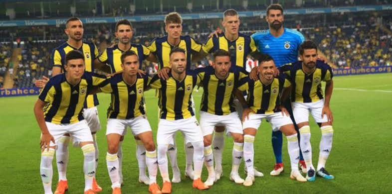 Fenerbahçe'de gidecek isimler netleşmeye başladı! İşte son durum...