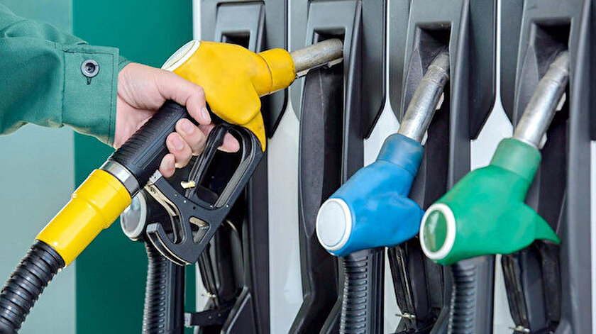 Motorinin litre fiyatı bir lira daha düştü