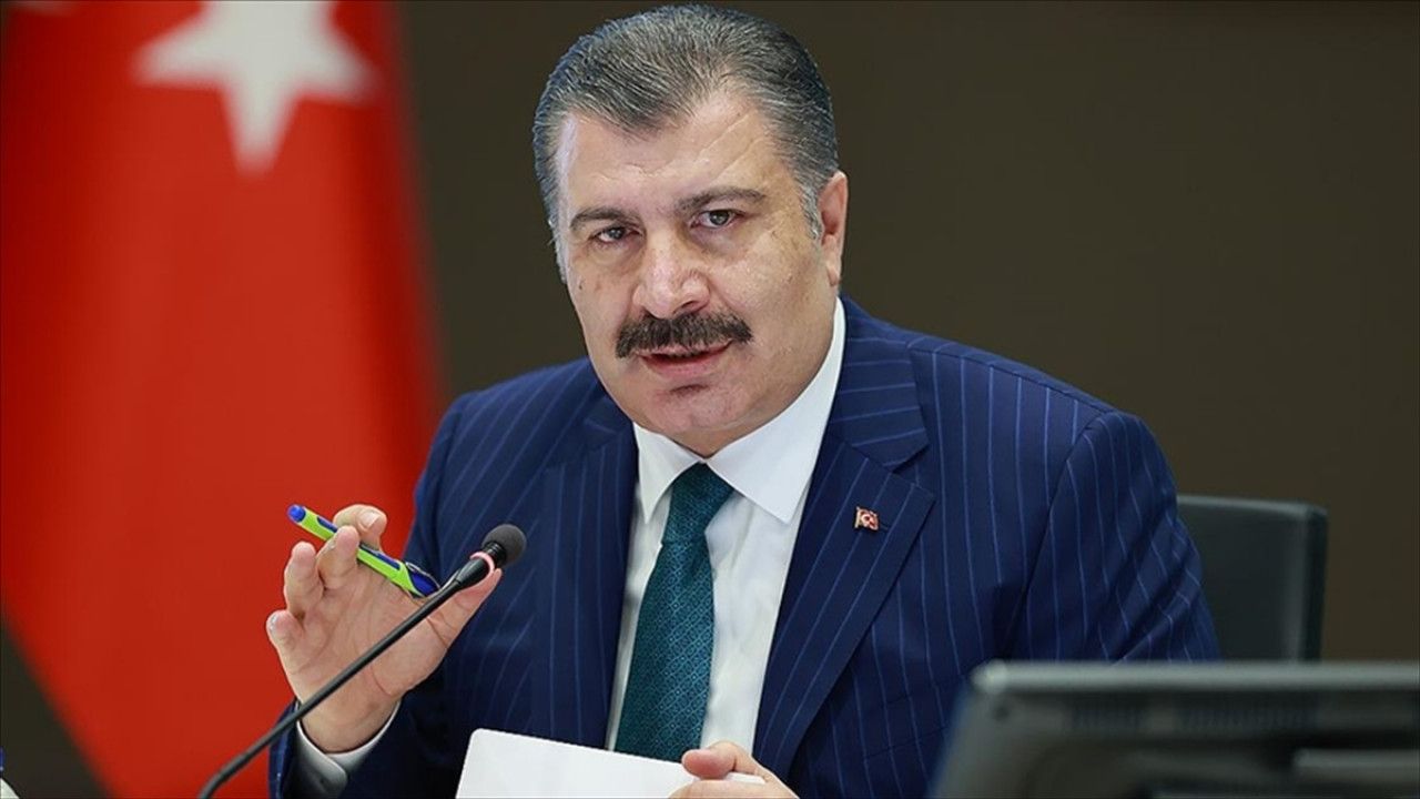 Sağlık Bakanı Fahrettin Koca müjdeyi verdi! Asistan hekimlere en fazla 8 nöbet yazılacak