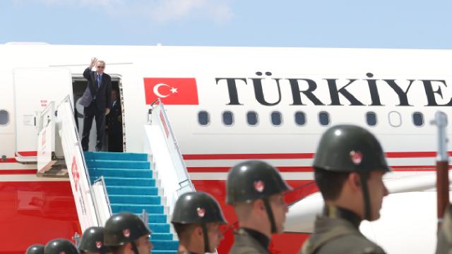Cumhurbaşkanı Erdoğan, Ukrayna'ya gitti
