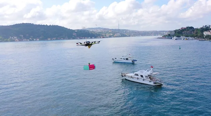 Yemeksepeti drone ile ilk yemek teslimatını yaptı