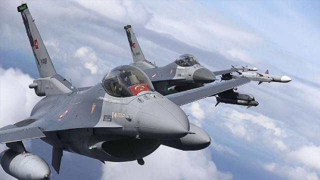 Yunanistan’ın S-300 füze sisteminden Türk jetlerine “taciz”