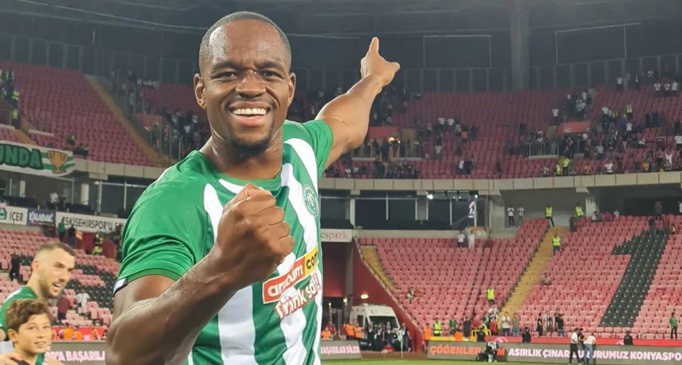 Konyaspor'un yeni santrforu Uche Ikpeazu kimdir?