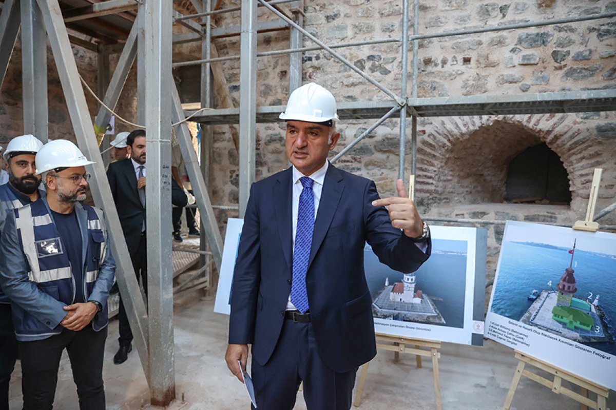 Mehmet Nuri Ersoy'dan Kız Kulesi’ndeki restorasyona dair açıklama