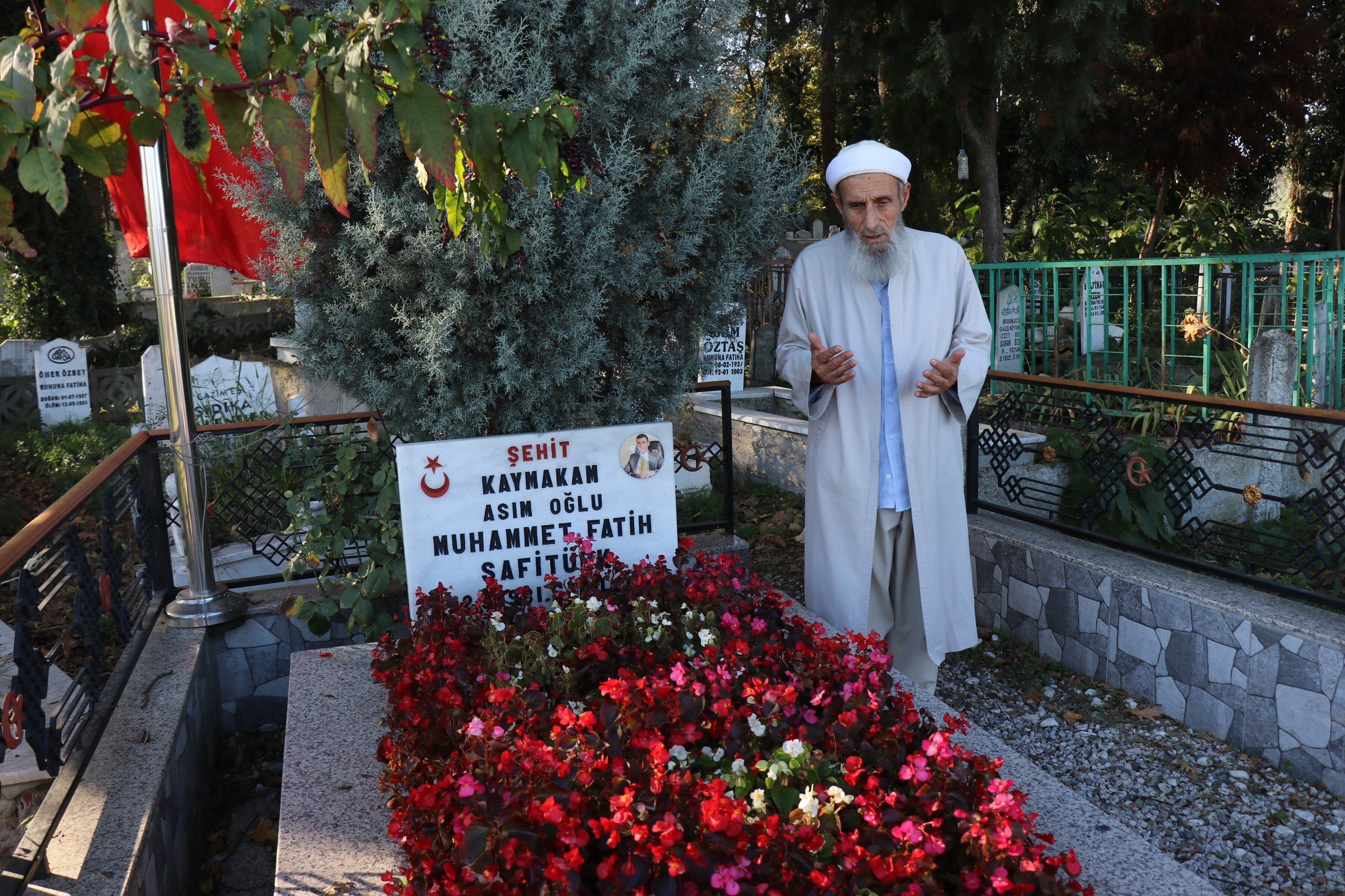 Şehit Kaymakam'ın  babası vefat etti