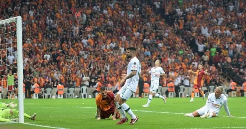 Galatasaray zorda olsa kazanmayı bildi