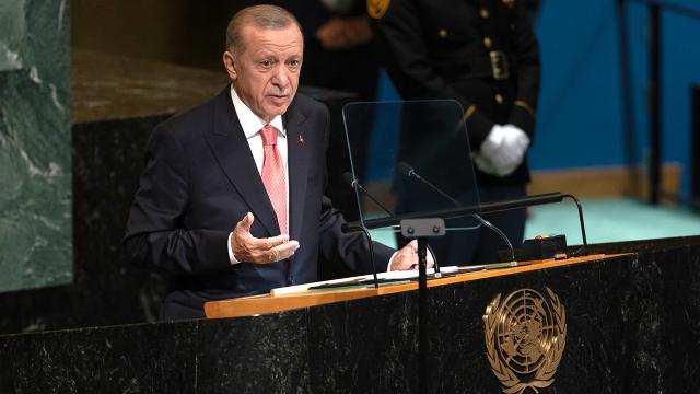 Cumhurbaşkanı Erdoğan: BM'nin el kaldır, el indir devrini kapatması lazım