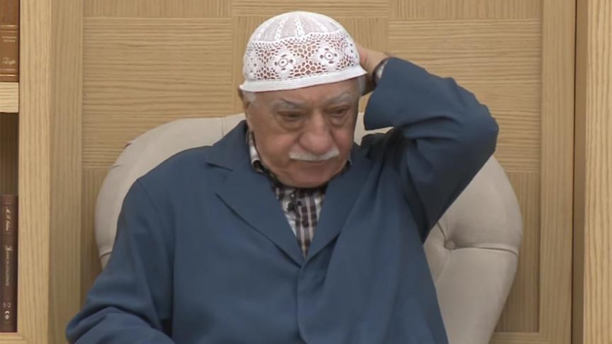 FETÖ elebaşı Gülen, Ege'deki gerilimde Yunanistan'ı destekliyor