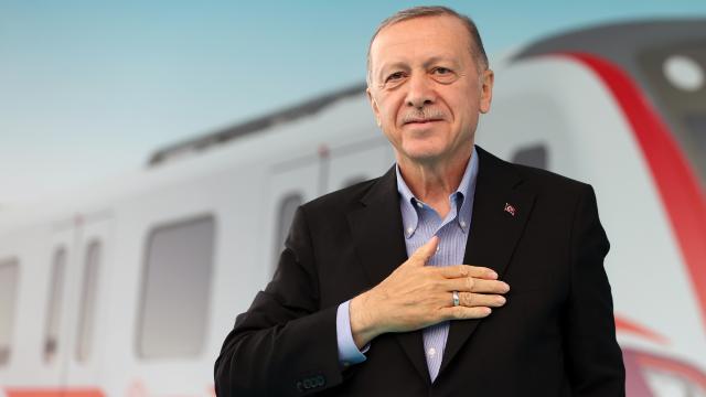 Cumhurbaşkanı Erdoğan: Teröristleri aklama görevini CHP üstlendi