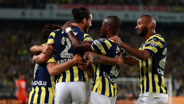 Fenerbahçe - AEK Larnaca: Muhtemel 11'ler