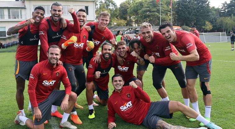 Galatasaray da kadro şekilleniyor 
