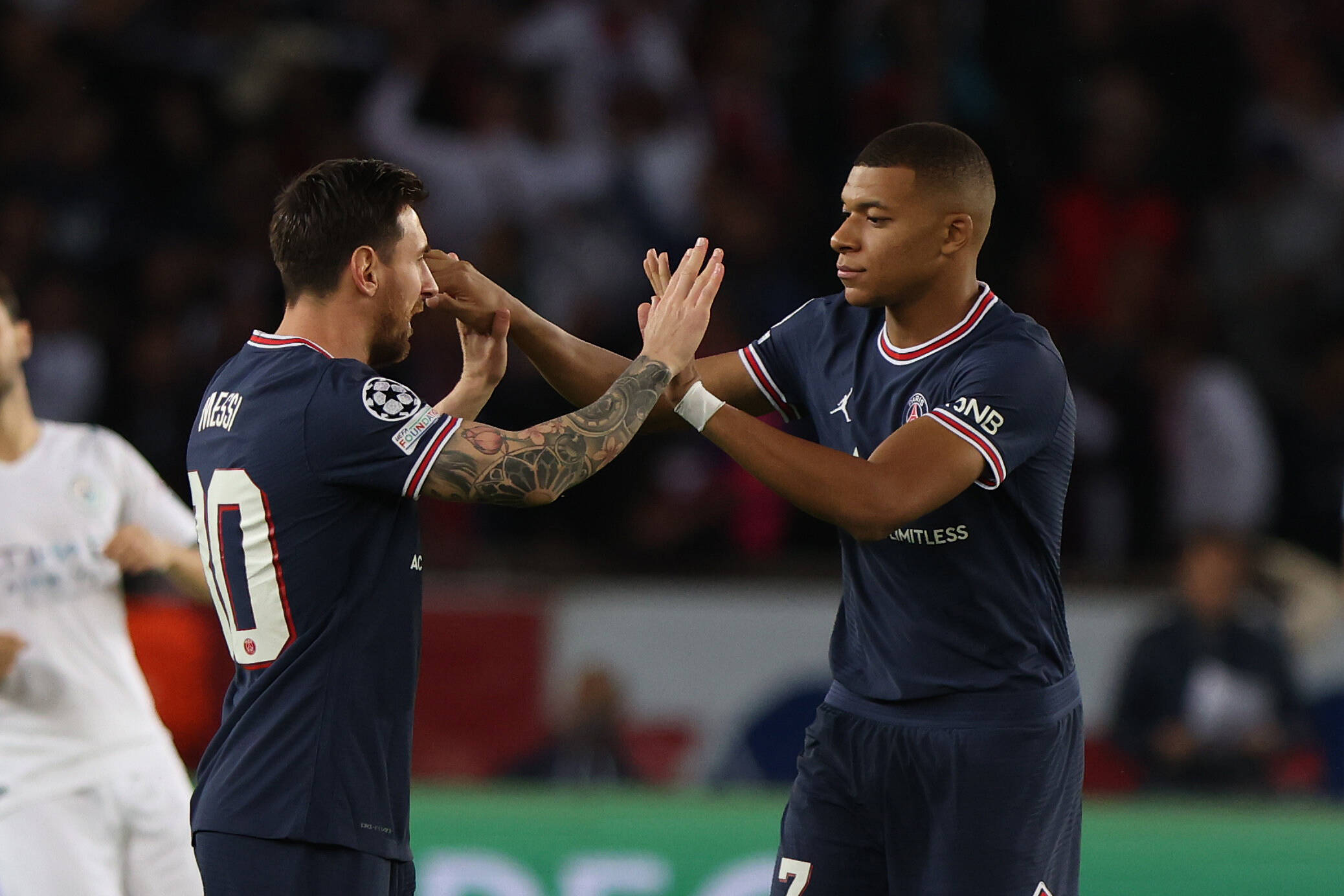 Mbappe Messi'nin Rekorunu Kırdı