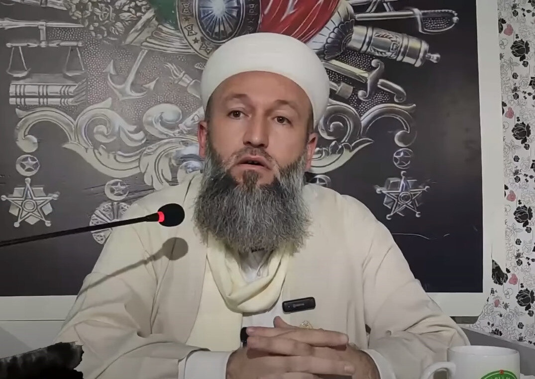 İsmailağa Vakfı'ndan Hüseyin Çevik hakkında suç duyurusu