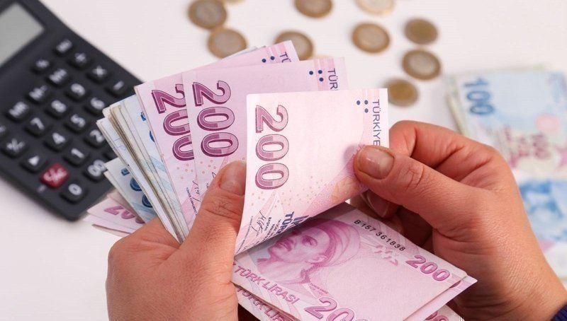 Engelli bireylere aylık 2 bin 421 lira