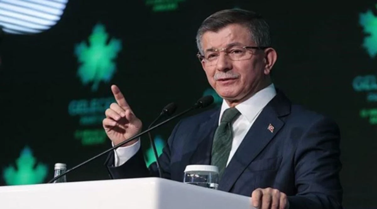  Ahmet Davutoğlu: Ülkeyi bir kişi ile yönetmeyeceğiz