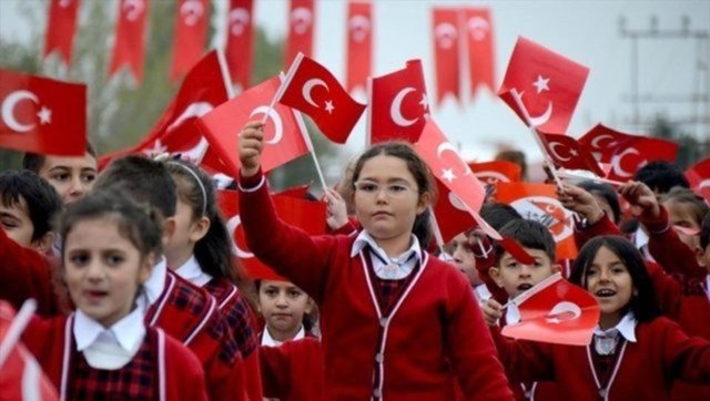 SON DAKİKA: MEB İLAN ETTİ - Okullar ne zaman açılacak, ayın kaçında? 2023 Okullar ne zamana kadar tatil oldu, kaç gün, hangi illerde?