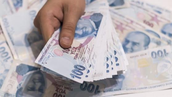 Ağustos ayında, kredi ve kredi kartı faizlerinde artış bekleniyor.