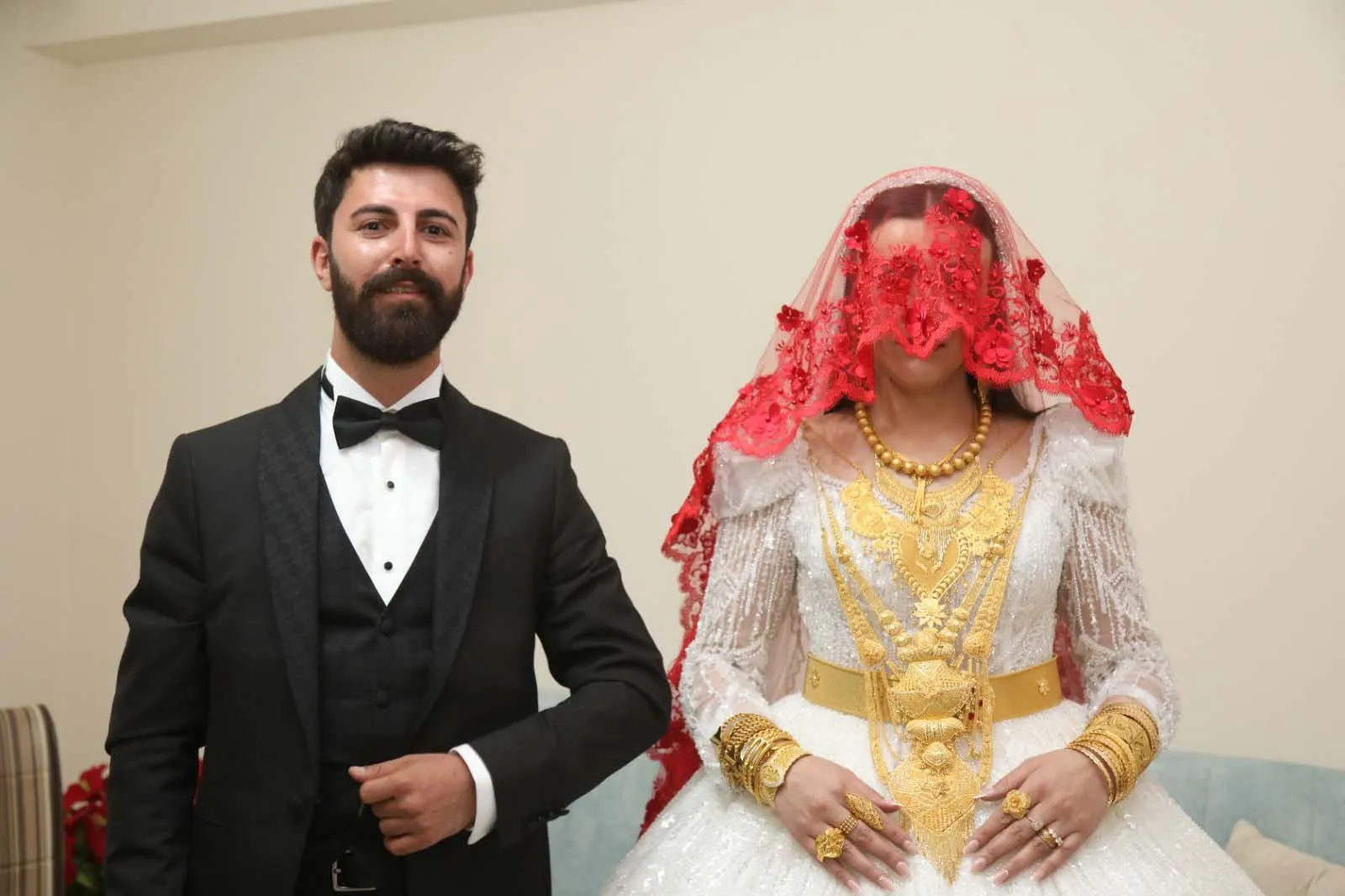 Damada 6 milyon lira, geline 4 kilo altın!
